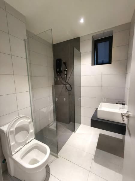 Servis Apartment untuk Disewa di The Era @ Duta North - ZE KEE CHIN - Bathroom - PropertyGuru.com.my