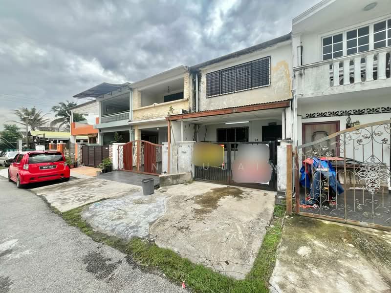 2-storey Terraced House for Sale in Taman Selayang Utama (Selayang) - Yasmin Sulaiman - Exterior - PropertyGuru.com.my