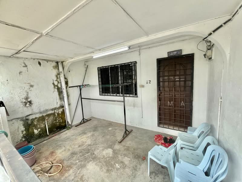 2-storey Terraced House for Sale in Taman Selayang Utama (Selayang) - Yasmin Sulaiman - Exterior - PropertyGuru.com.my