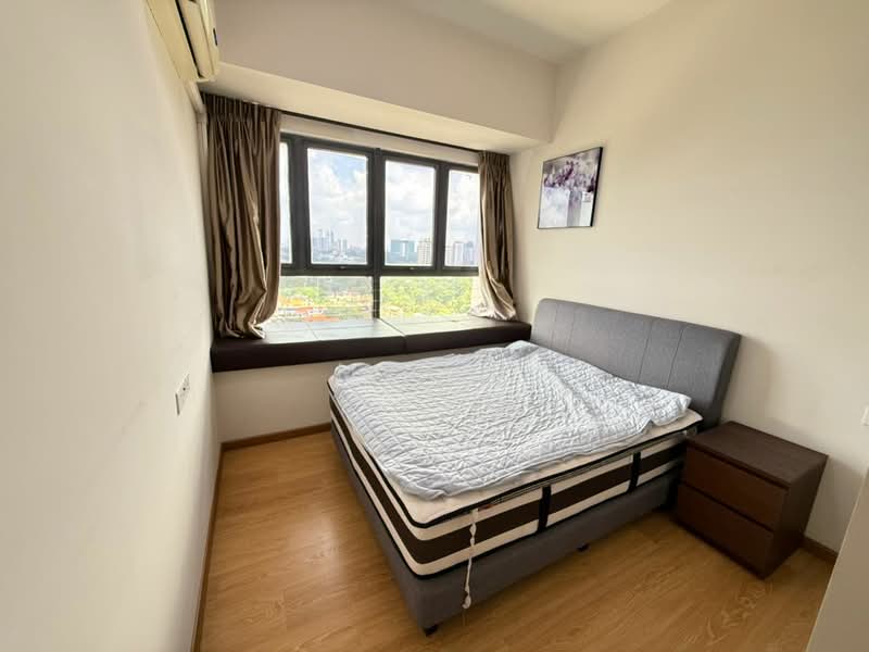 Bay Point @ Country Garden Danga Bay untuk Untuk Disewa - RM 2,100 /bulan, Mac 2026 - Bedroom - PropertyGuru.com.my