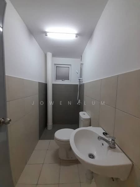 Kiara Kasih untuk Untuk Disewa - RM 1,600 /bulan, Mac 2026 - Bathroom - PropertyGuru.com.my