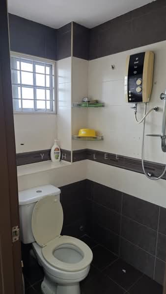 2-storey Terraced House for Sale in Subang Jaya (Selangor) - Y.H. Lee - Bathroom - PropertyGuru.com.my