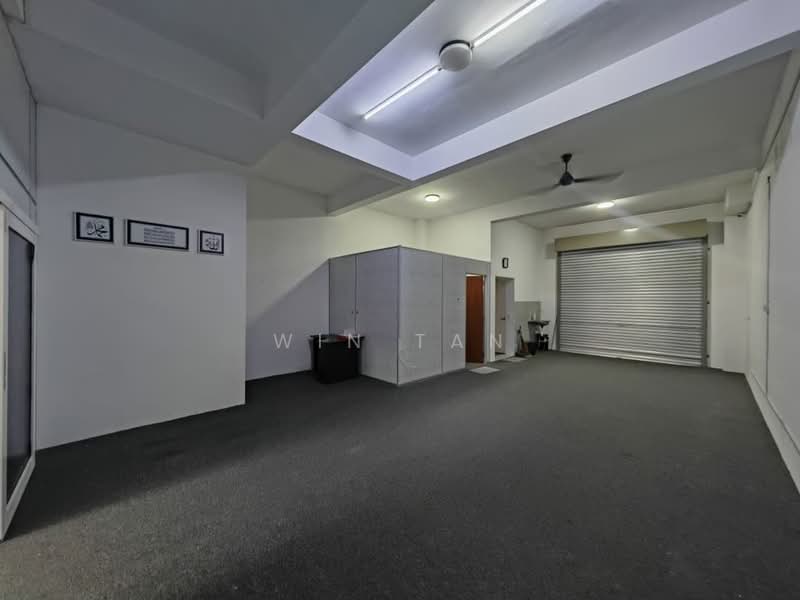Shop / Office for Rent in Masai (Johor) - Win Tan - Interior - PropertyGuru.com.my