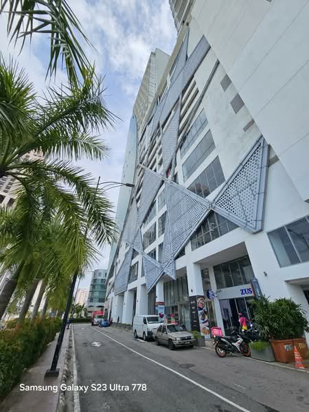 Silverscape Residences untuk Untuk Dijual - RM 350,000, Feb 2026 - Exterior - PropertyGuru.com.my