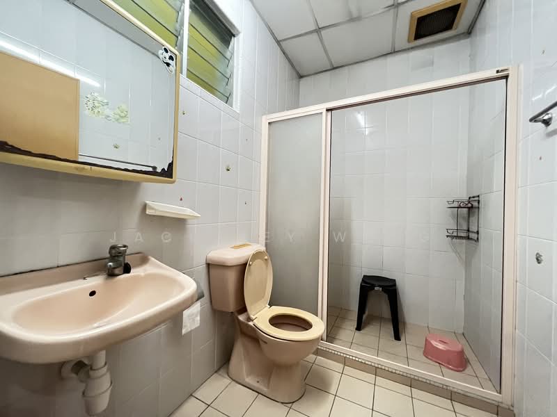 Taman Desa Aman untuk Untuk Dijual - RM 1,180,000, Feb 2026 - Bathroom - PropertyGuru.com.my