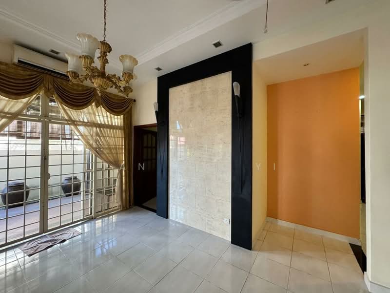 Semi-Detached House for Sale in Sungai Ara (Penang) - Tan Jing Yi - Living Room - PropertyGuru.com.my