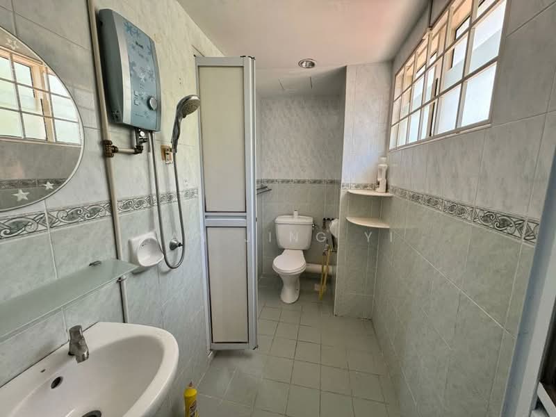 Semi-Detached House for Sale in Sungai Ara (Penang) - Tan Jing Yi - Bathroom - PropertyGuru.com.my
