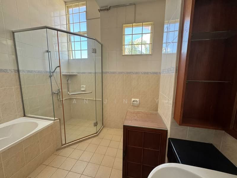 Semi-Detached House for Sale in Sungai Ara (Penang) - Tan Jing Yi - Bathroom - PropertyGuru.com.my