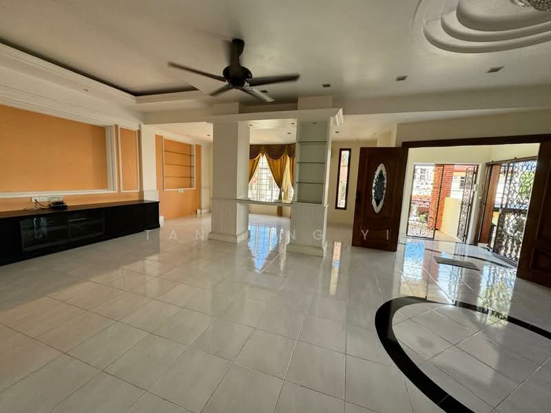 Semi-Detached House for Sale in Sungai Ara (Penang) - Tan Jing Yi - Living Room - PropertyGuru.com.my