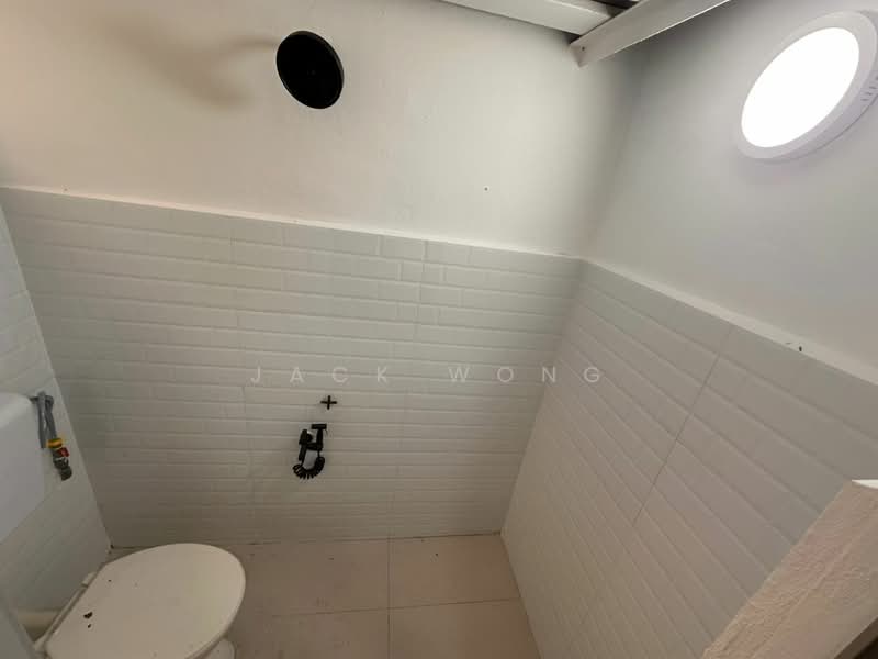 Pangsapuri Jentayu @ Kangkar Pulai untuk Untuk Dijual - RM 190,000, Feb 2026 - Bathroom - PropertyGuru.com.my