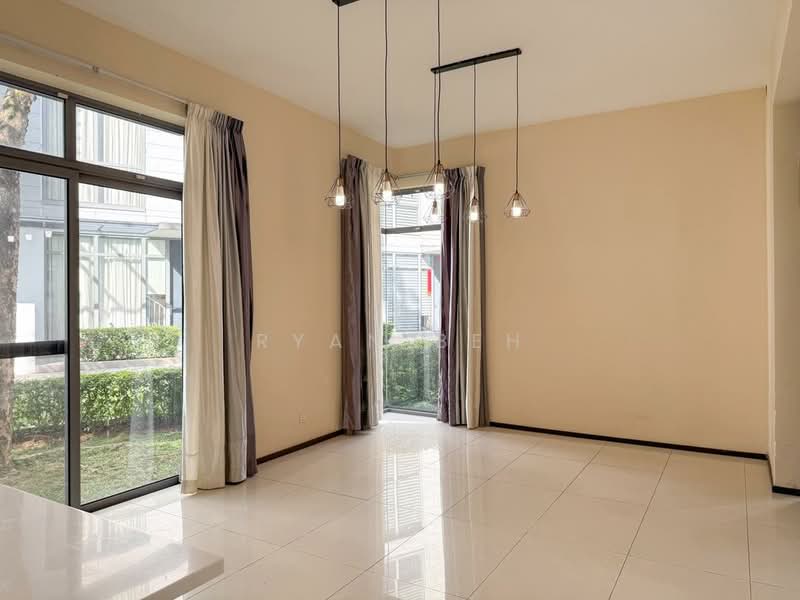 3.5-storey Terraced House for Rent in Desa Parkcity (Kuala Lumpur) - Ryan Beh - Living Room - PropertyGuru.com.my