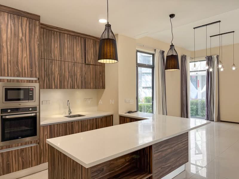 3.5-storey Terraced House for Rent in Desa Parkcity (Kuala Lumpur) - Ryan Beh - Kitchen - PropertyGuru.com.my