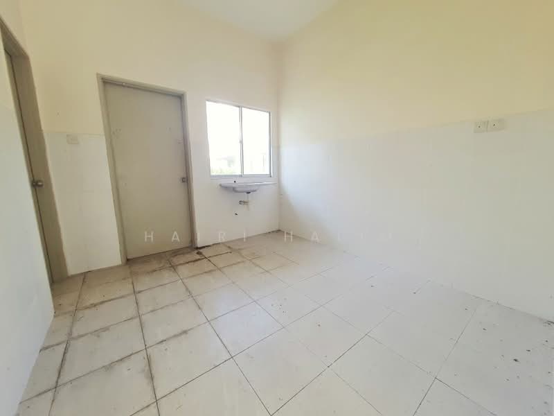 For Sale - End Lot Facing Open, Alam Suria @ Puncak Alam