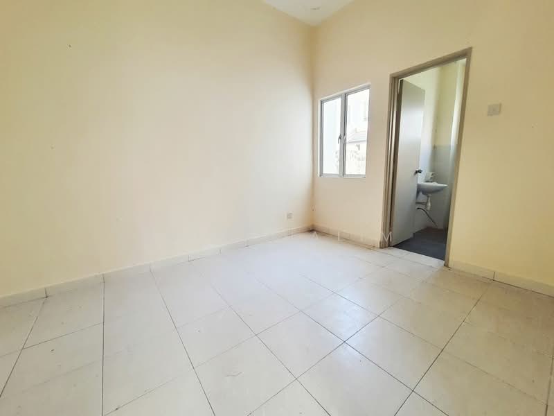 For Sale - End Lot Facing Open, Alam Suria @ Puncak Alam