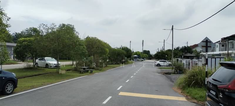 For Sale - End Lot Facing Open, Alam Suria @ Puncak Alam
