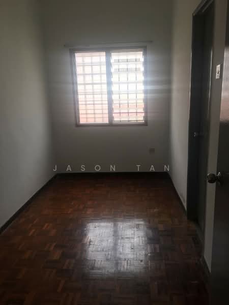 2-storey Terraced House for Sale in Bandar Putra Permai (Seri Kembangan) - Jason Tan - Interior - PropertyGuru.com.my