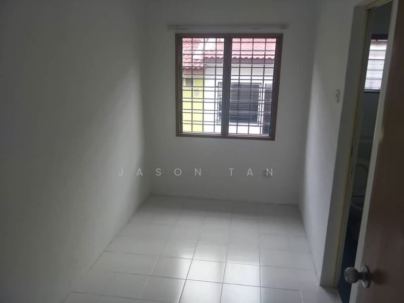 2-storey Terraced House for Sale in Bandar Putra Permai (Seri Kembangan) - Jason Tan - Interior - PropertyGuru.com.my