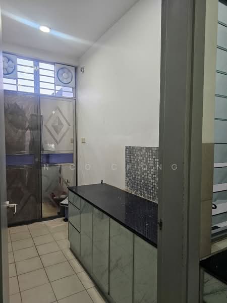 Semi-Detached House for Sale in Taman Molek (Johor Bahru) - Nico Chong - Kitchen - PropertyGuru.com.my
