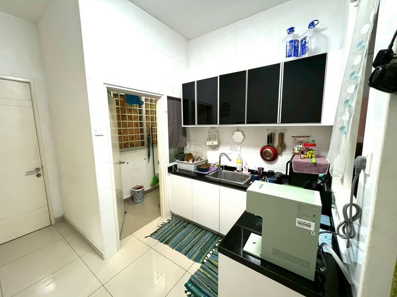 Apartment for Rent at Nusa Heights (Nusa Puncak) - Irene Lim - Kitchen - PropertyGuru.com.my