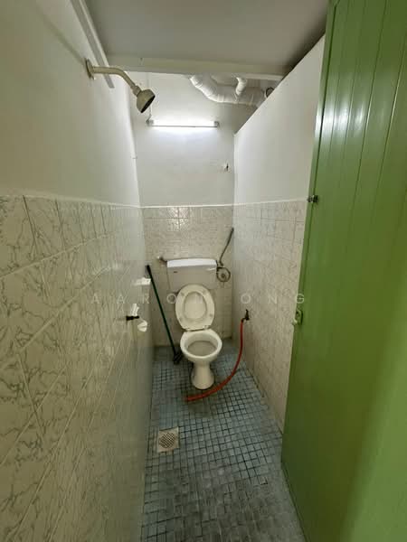 Kuchai Entrepreneurs Park Apartment untuk Untuk Dijual - RM 250,000, Feb 2026 - Bathroom - PropertyGuru.com.my