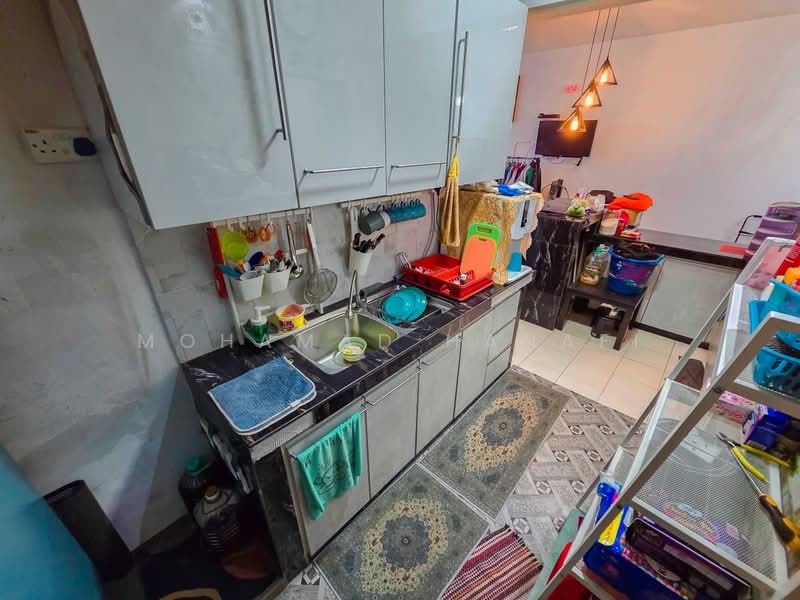 Apartment for Sale at Simfoni @ Eco Majestic - Mohamad Hanafi - Kitchen - PropertyGuru.com.my