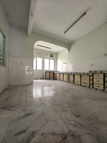 2-storey Terraced House for Sale in Ipoh (Perak) - Ck Nyau - Kitchen - PropertyGuru.com.my