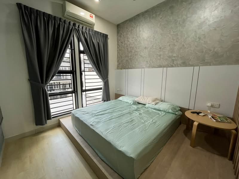 2-storey Terraced House for Sale in Setia Tropika (Johor Bahru) - Le Yang - Bedroom - PropertyGuru.com.my