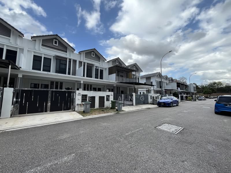 2-storey Terraced House for Sale in Setia Tropika (Johor Bahru) - Le Yang - Exterior - PropertyGuru.com.my