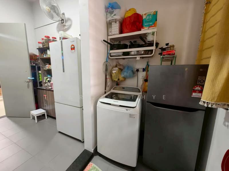 Terraced House for Sale in Johor Bahru (Johor) - Marcus Thye - Kitchen - PropertyGuru.com.my