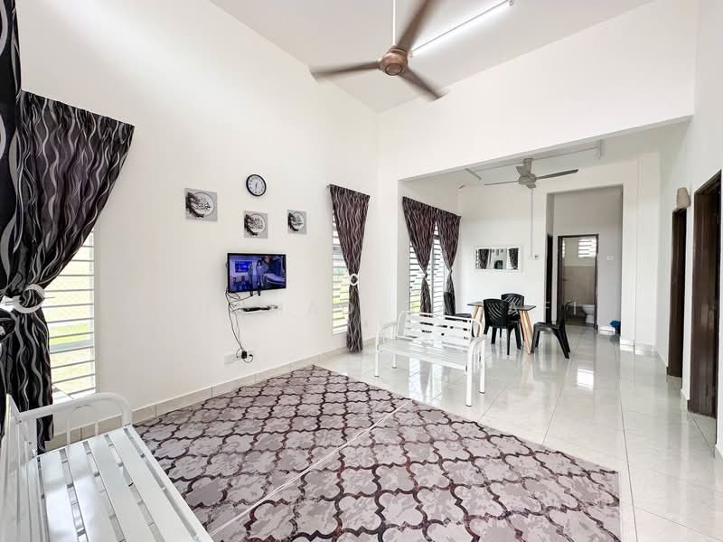 Semi-Detached House for Sale in Bandar Baru Salak Tinggi (Sepang) - Mohamad Hanafi - Living Room - PropertyGuru.com.my
