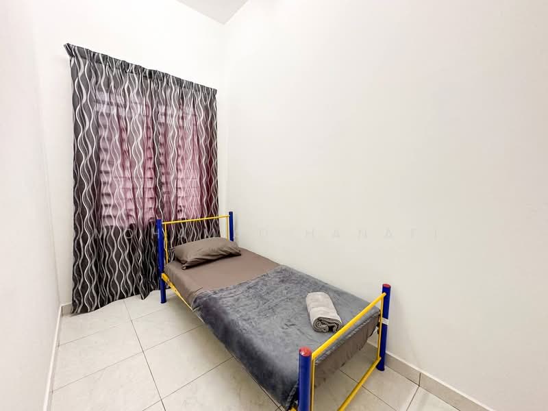 Semi-Detached House for Sale in Bandar Baru Salak Tinggi (Sepang) - Mohamad Hanafi - Bedroom - PropertyGuru.com.my