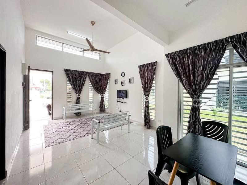 Semi-Detached House for Sale in Bandar Baru Salak Tinggi (Sepang) - Mohamad Hanafi - Living Room - PropertyGuru.com.my