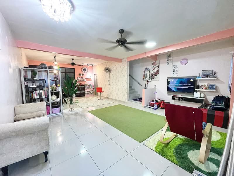 2-storey Terraced House for Sale in S2 Heights (Seremban 2) - Hasliza Hassan - Living Room - PropertyGuru.com.my