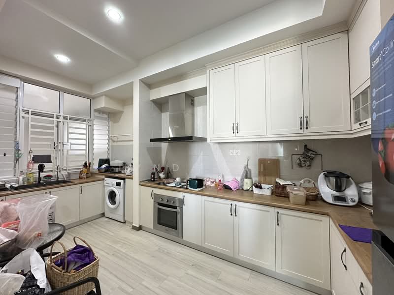 Spectrum Residence (Alam Permai) untuk Untuk Disewa - RM 1,900 /bulan, Feb 2026 - Kitchen - PropertyGuru.com.my