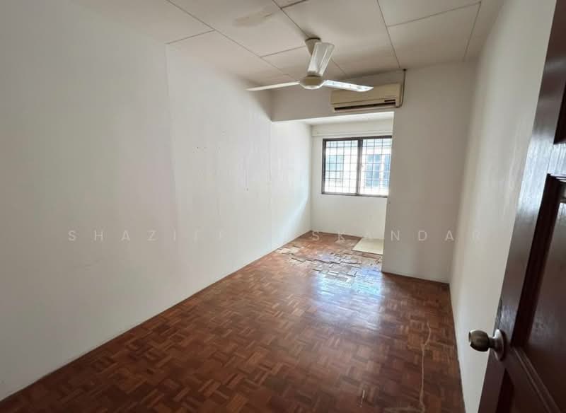 Taman Selayang Utama untuk Untuk Dijual - RM 435,000, Mac 2026 - Interior - PropertyGuru.com.my