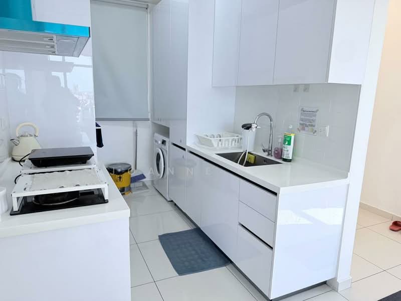 Beacon Executive Suites untuk Untuk Dijual - RM 750,000, Mac 2026 - Kitchen - PropertyGuru.com.my