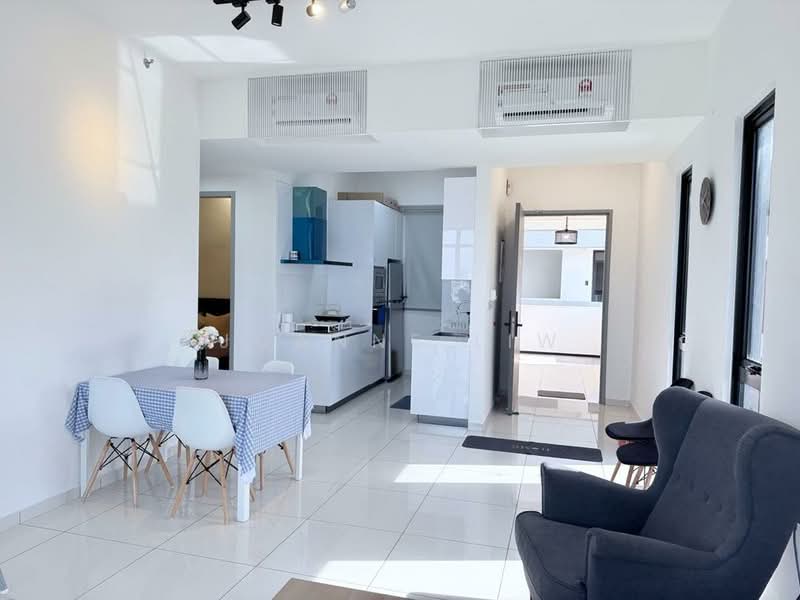 Beacon Executive Suites untuk Untuk Dijual - RM 750,000, Mac 2026 - Dining Room - PropertyGuru.com.my