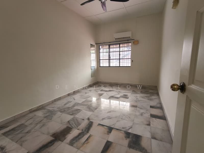 Taman Bunga Melor untuk Untuk Dijual - RM 700,000, Mac 2026 - Interior - PropertyGuru.com.my