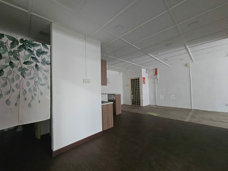 Factory for Rent in Batu Caves (Selangor) - Ng Moon Tsing - Interior - PropertyGuru.com.my