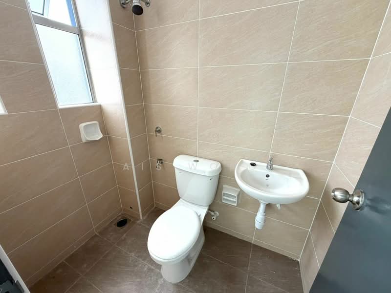 BANDAR DATO' ONN, PERJIRANAN 14 (FLEXIHOME FASA 1) untuk Untuk Disewa - RM 2,200 /bulan, Feb 2026 - Bathroom - PropertyGuru.com.my