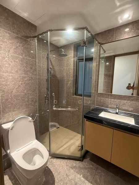 Condominium for Rent at R&F Princess Cove Phase 2-Seine Region - Tok CJ - Bathroom - PropertyGuru.com.my