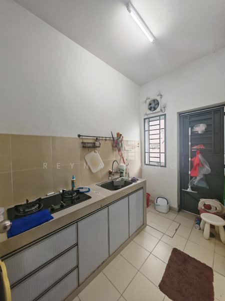 2-storey Terraced House for Sale in Setia Eco Gardens (Gelang Patah) - Reyna Wong - Kitchen - PropertyGuru.com.my