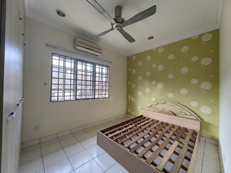 Terraced House for Rent in Bandar Kinrara Seksyen 5 (Bandar Kinrara) - Jess Ho - Bedroom - PropertyGuru.com.my