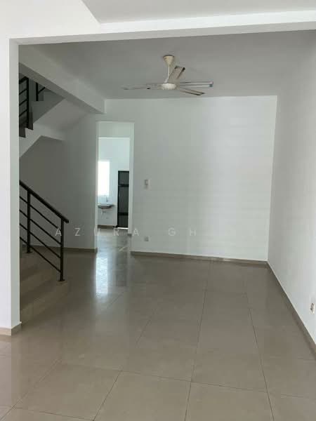 Taman Seri Juru untuk Untuk Dijual - RM 600,000, Mac 2026 - Living Room - PropertyGuru.com.my