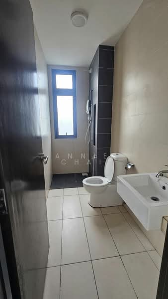 Service Residence for Rent at 8Scape Residence @ Sutera - Annie Chai - Bathroom - PropertyGuru.com.my