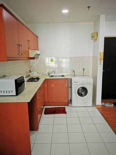Service Residence for Sale at Maytower Serviced Residences - Alvin Seah - Kitchen - PropertyGuru.com.my