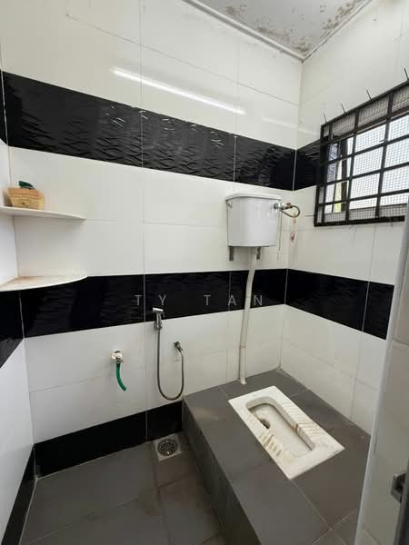 Untuk Disewa - Taman Johor Jaya