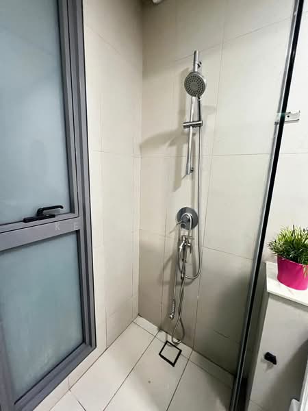 Condominium for Rent at The Fennel - Kelvin Chen - Bathroom - PropertyGuru.com.my