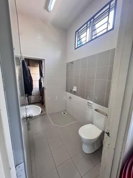 Rumah Teres 2 Tingkat untuk Dijual di Nusa Sentral (Iskandar Puteri (Nusajaya)) - Seven Tay - Bathroom - PropertyGuru.com.my