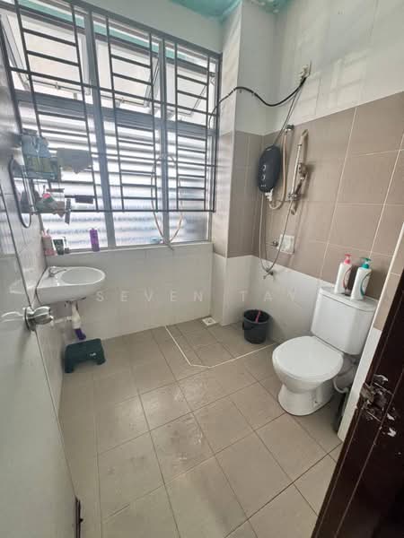 Rumah Teres 2 Tingkat untuk Dijual di Nusa Sentral (Iskandar Puteri (Nusajaya)) - Seven Tay - Bathroom - PropertyGuru.com.my